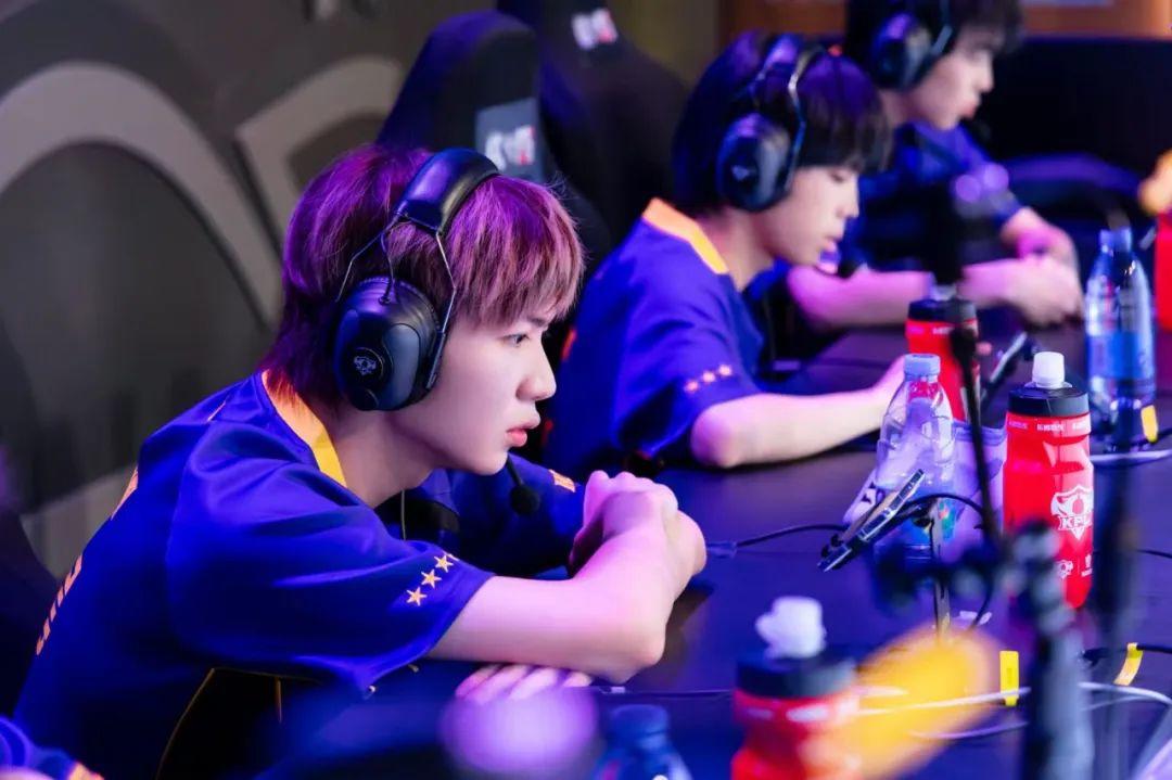 医疗团队的 医疗团队的